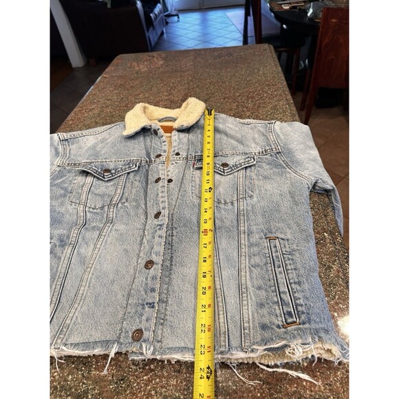 Levis Denim Jacket Sherpa Lined Trucker Jean Coat Classic rugged Women’s S - Picture 6 of 11